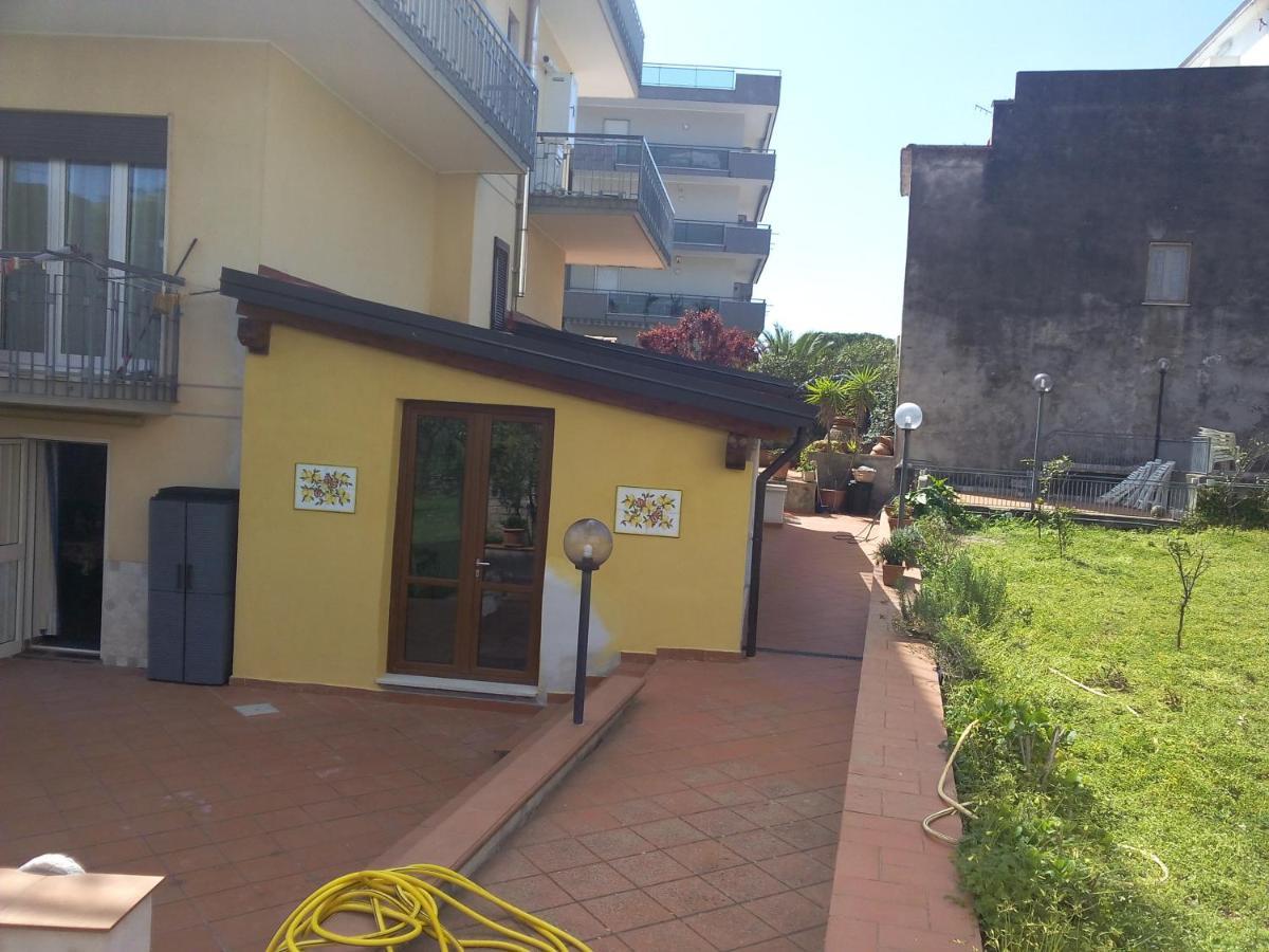 Villa Eleonora ฟอร์เมีย ภายนอก รูปภาพ