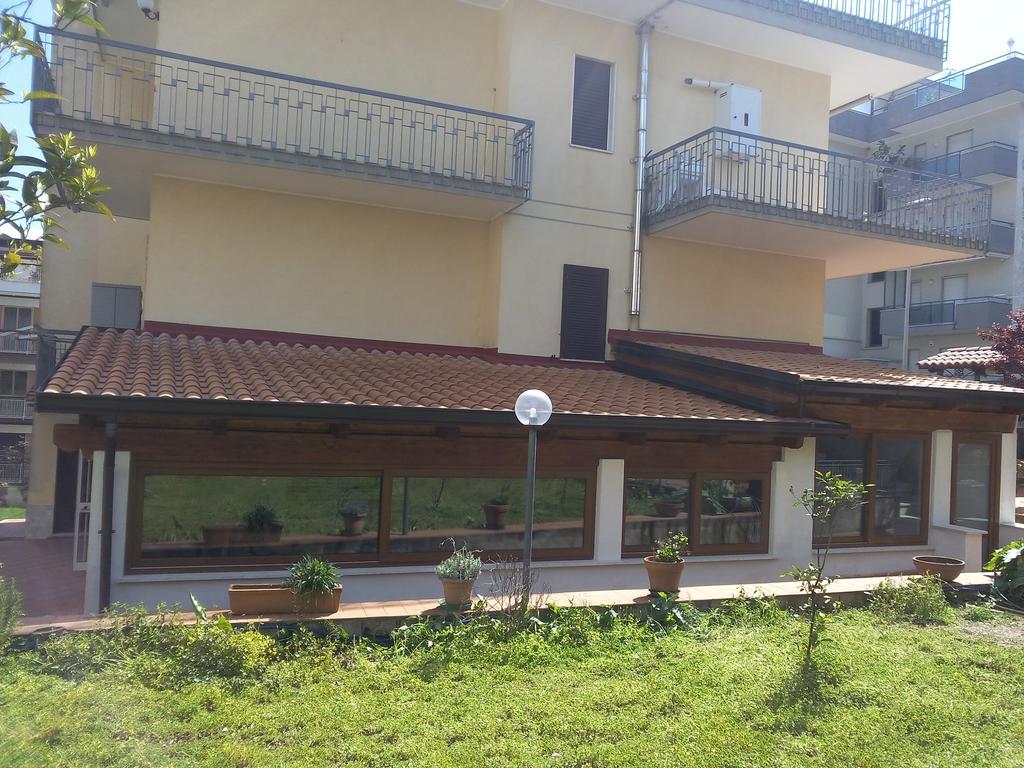 Villa Eleonora ฟอร์เมีย ภายนอก รูปภาพ